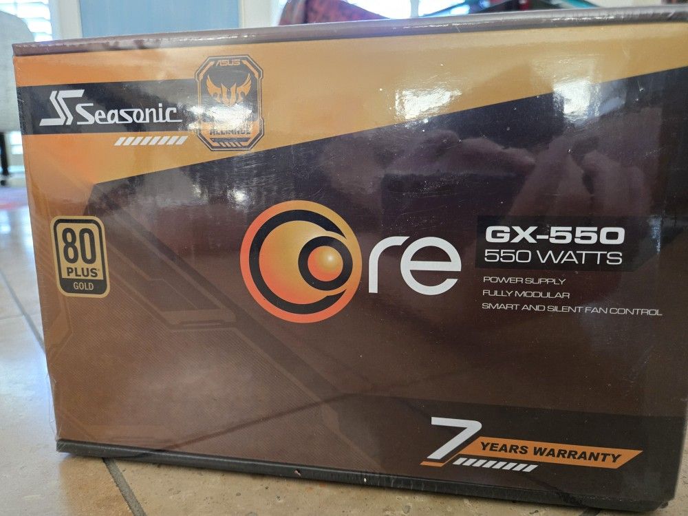 New Seasonic Core GX-550, 550W, 80+ Gold, Full Modular Power Supply
