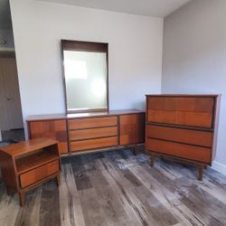Mid Century Bedroom Set