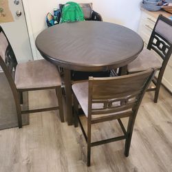 Counter Height Round Kitchen Table With 4 Matching Chairs Dark brown 