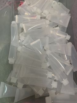 Lipgloss Containers