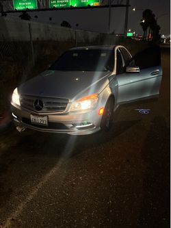 2011 Mercedes-Benz C 300