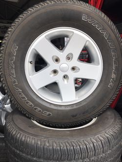 255/75 R17 JEEP WRANGLER USED RIM/TIRES