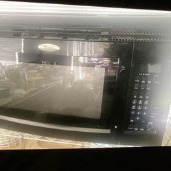 Large Counter Microwave In Good Working Condition Asking $100. Obo Today 