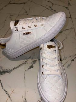 Women's Loven Low Profile Lace-Up Sneakers