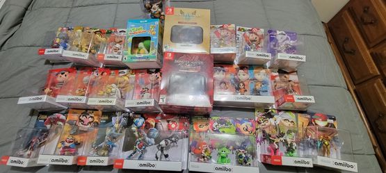 23 Amiibos  Best Cash Offer Takes It