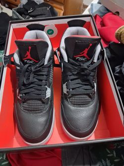Jordan 4s