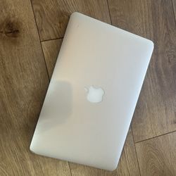 MacBook Air