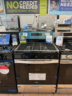 New Whirlpool 4 Burner Gas Range With Manufacturer Warranty