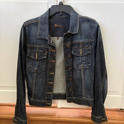 Women’s Jackets/Tops