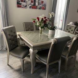 Brand New Dining Room Set 