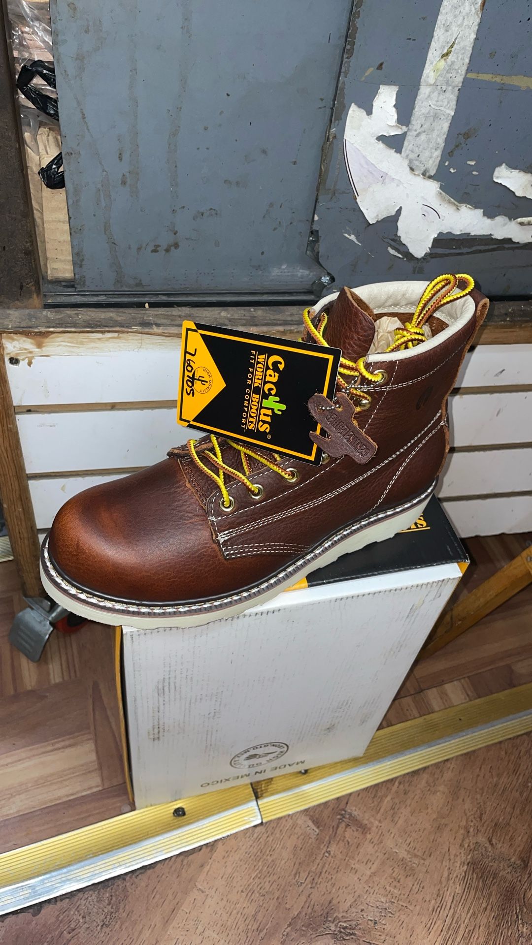 Bota De Trabajo / Work Boots