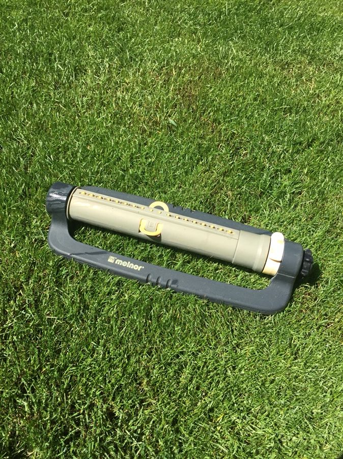 Melnor Oscillating sprinkler