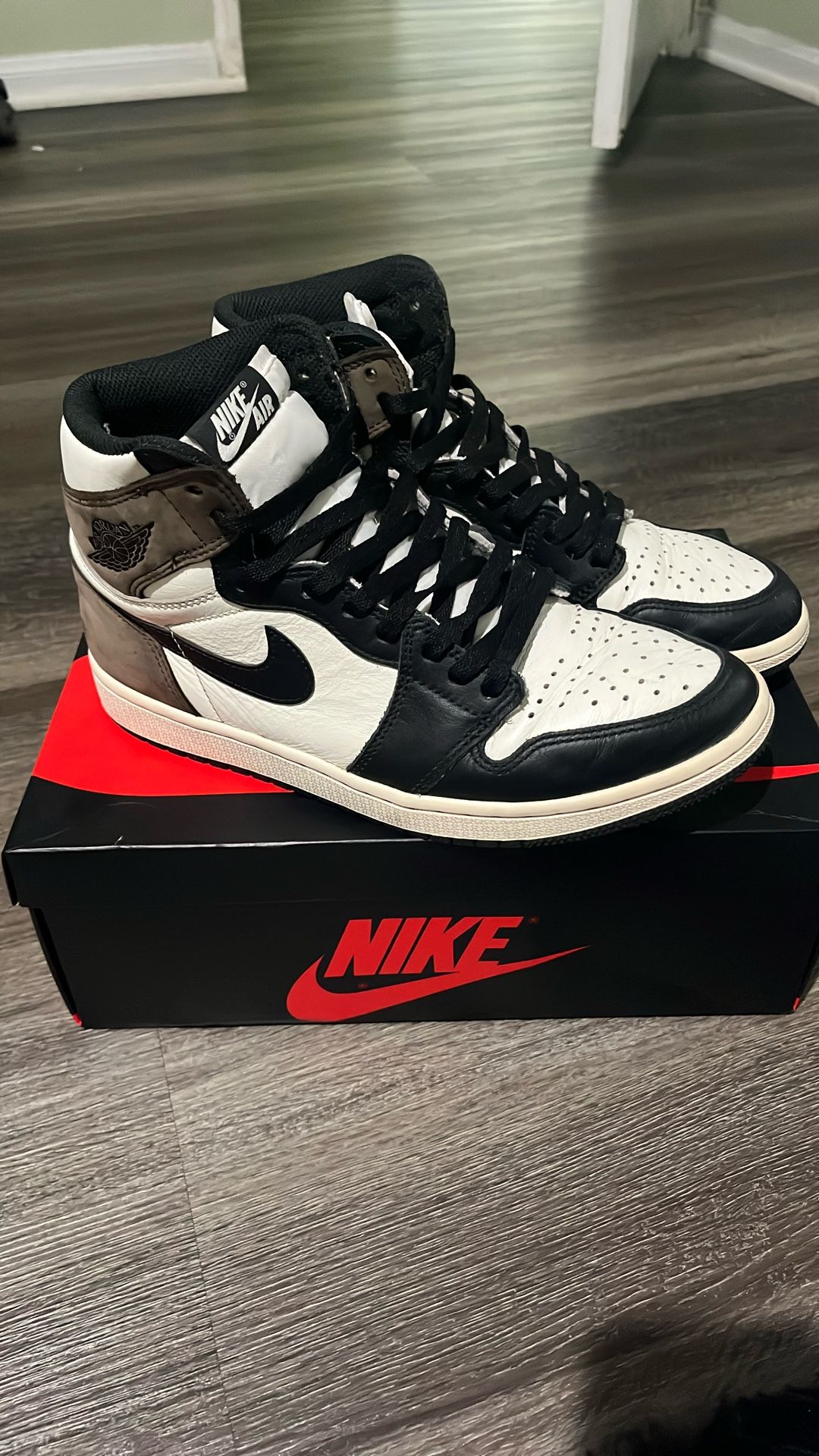 Jordan 1 Mocha ☕️8.5