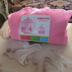 ⛺⭐🌟📦BRAND NEW - Princess Castle Play Tent with Star Lights⛺⭐🌟

📦 new in box   📦
I