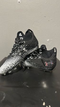 Under armour sports shoes, black & white, size 9