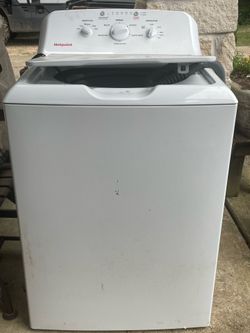 Hotpoint 4.0 cu.ft. Top Load Washer in White with Cold Plus and Water Level Control