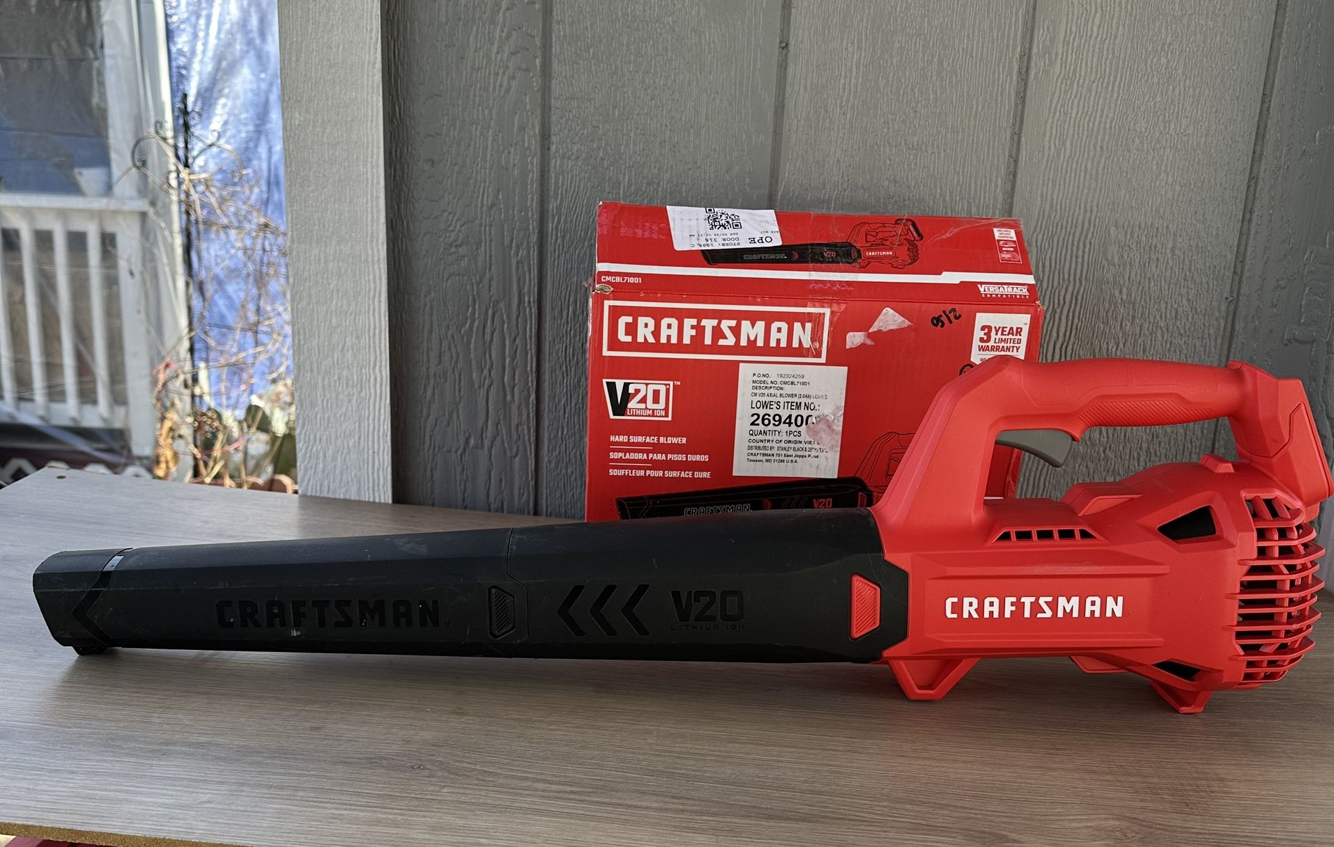 Craftsman 20-volt 200-CFM 90-MPH Battery Handheld Leaf Blower (Battery and Charger NOT Included)