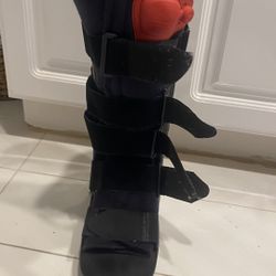 Medium Medical Boot
