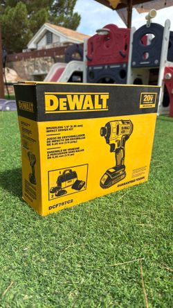 DeWalt Brushless Impact Driver Kit - DCF787C2