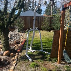 Everlast heavy bag stand