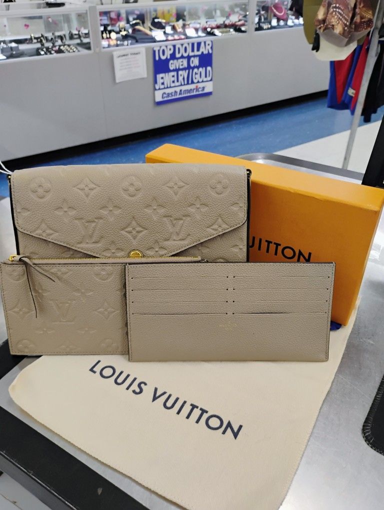 Louis Vuitton Crossbody