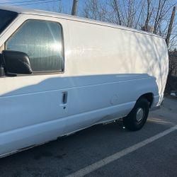 1999 Ford Econoline