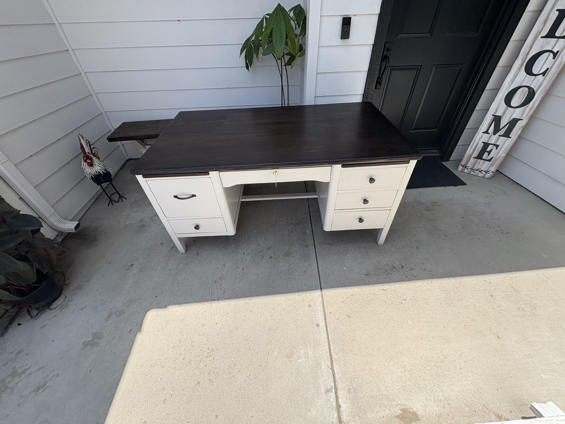 Desk
