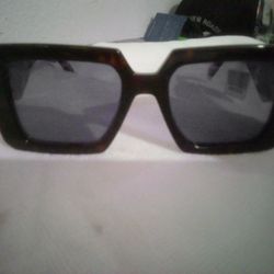 PRADA Milano Designer Sunglasses