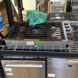 Dacor 36” smart gas cooktop