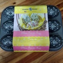 Easter Egg Cake Pan Nordic ware Cast Aluminum 