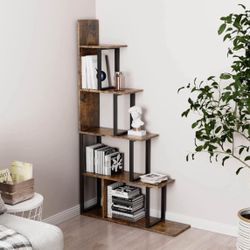 A 5 Tier 10 Shelf Bookcase ladder