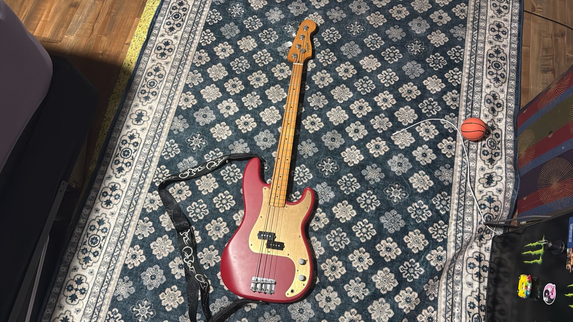 Fender Squire 40th Anniversary Bass Guitar