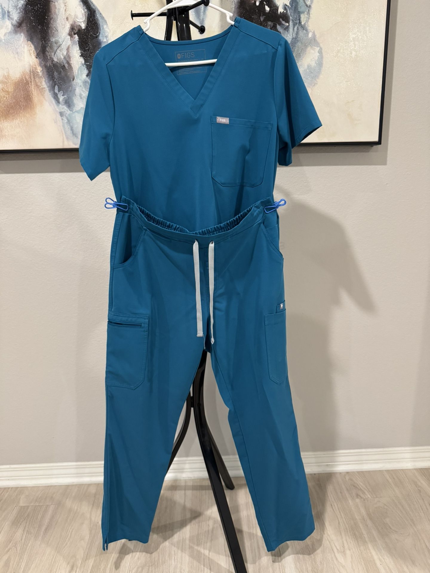 Figs Scrubs Top & Bottom Set