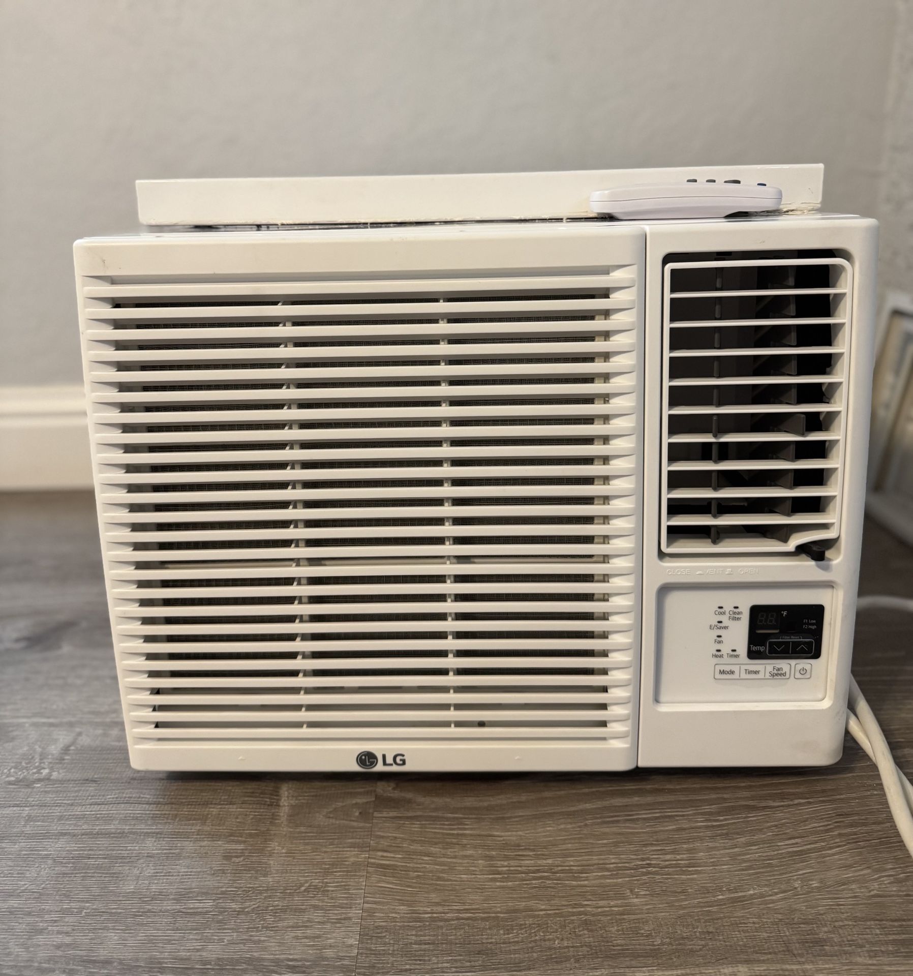 Window AC Unit