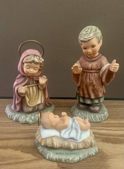 Hummel 3-Piece Holy Family / Nativity Figurine Set!!