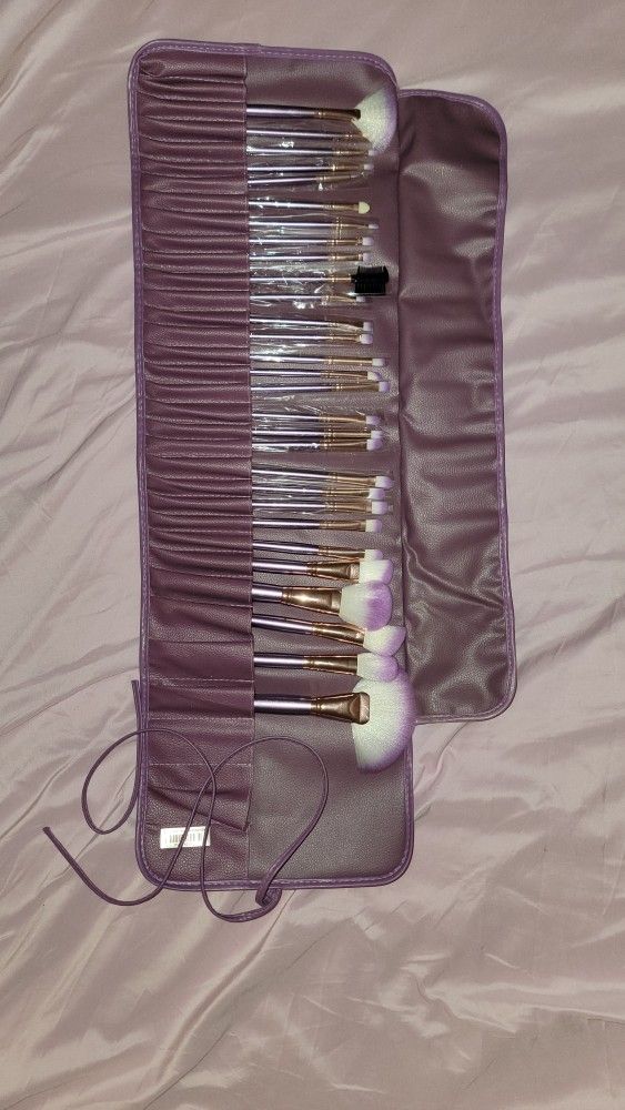Makeup Brushes