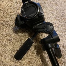 Sony 96GB HXR-NX30 Palm Size NXCAM HD Camcorder