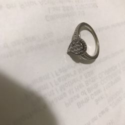 10kt White Gold Diamond Ring