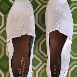 Toms Women's Shoes Canvas Wide 9.5 NEW