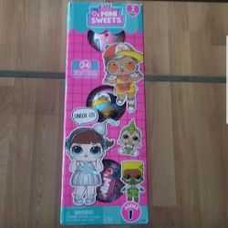 LOL Surprise Mini Sweets 3 Pack Series 1
Lot of 3 Dolls 24 Suprises Brand New and Sealed