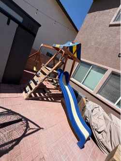 Playground 🛝 FREE