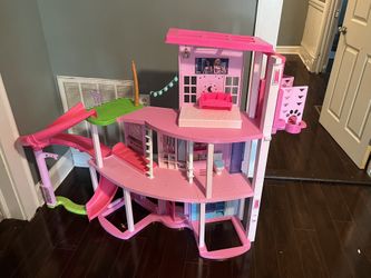 Barbie Dream House