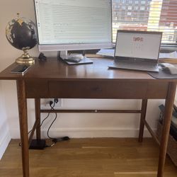 Amazing Desk! Like New