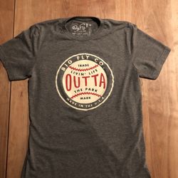 Big Fly Tee Shirt Men’s Medium Almost New Condition!