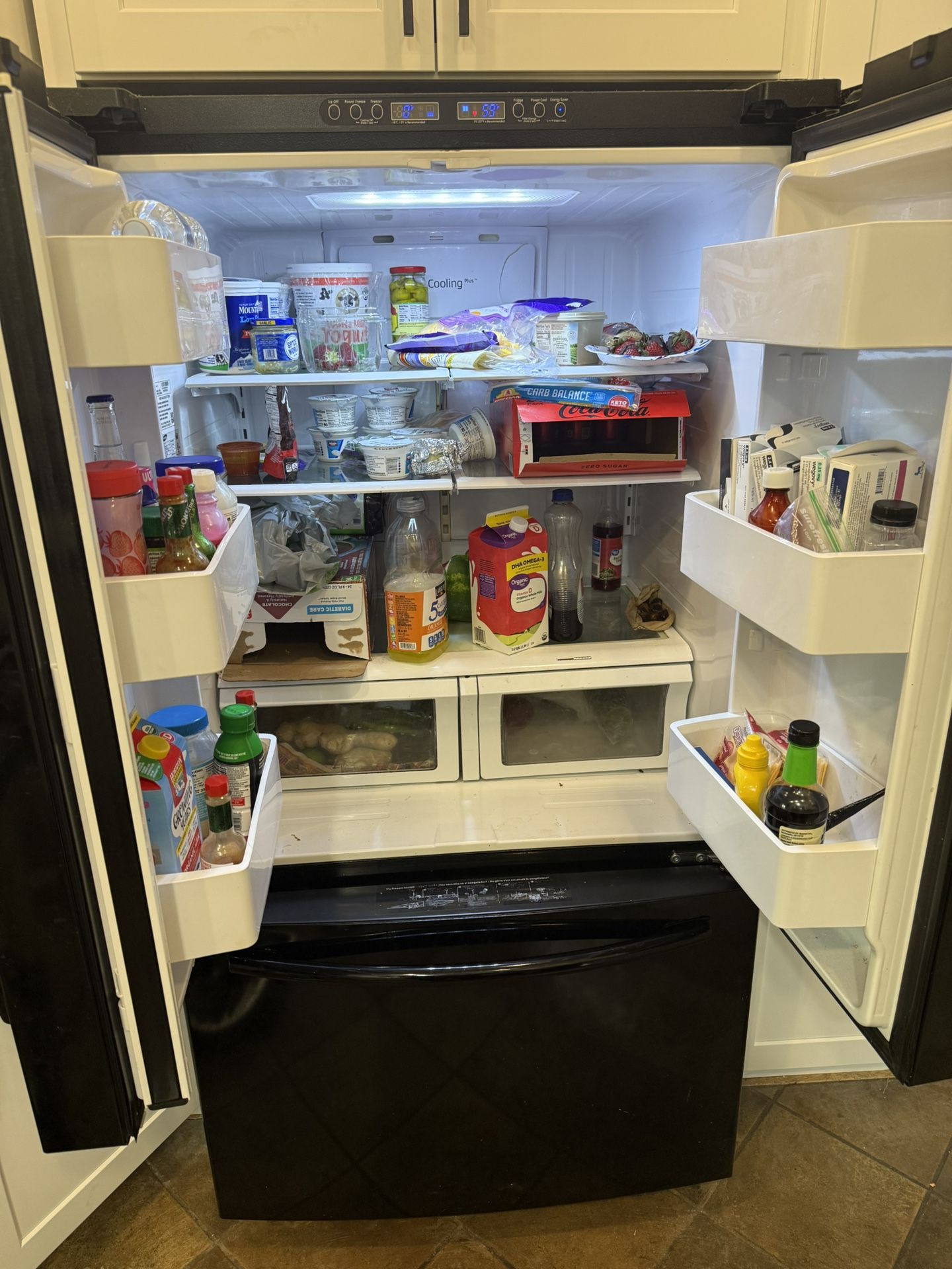 Fridge And Stove Both Are Working Good 