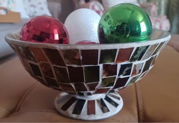 Glass Bowl with Christmas Ornaments