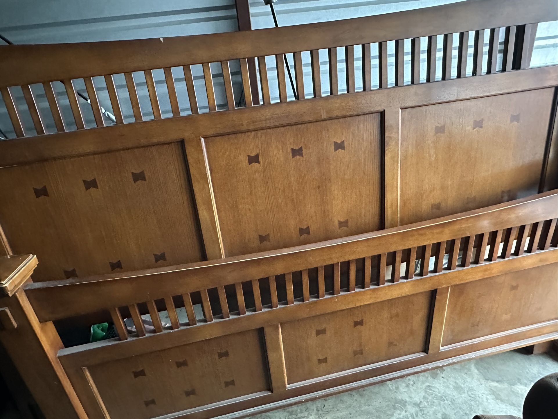 $250–3 PC Pinewood Matching Bedroom Set & 30 Inch TV