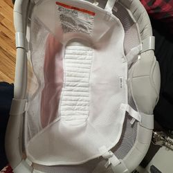 Halo Bassinest Newborn Insert