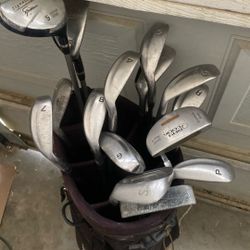 Golfing Clubs Set 