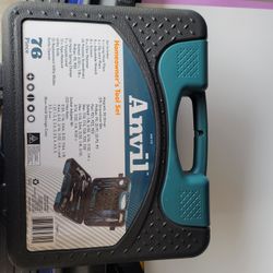 Boxed 76 Piece Tool Set Like New 